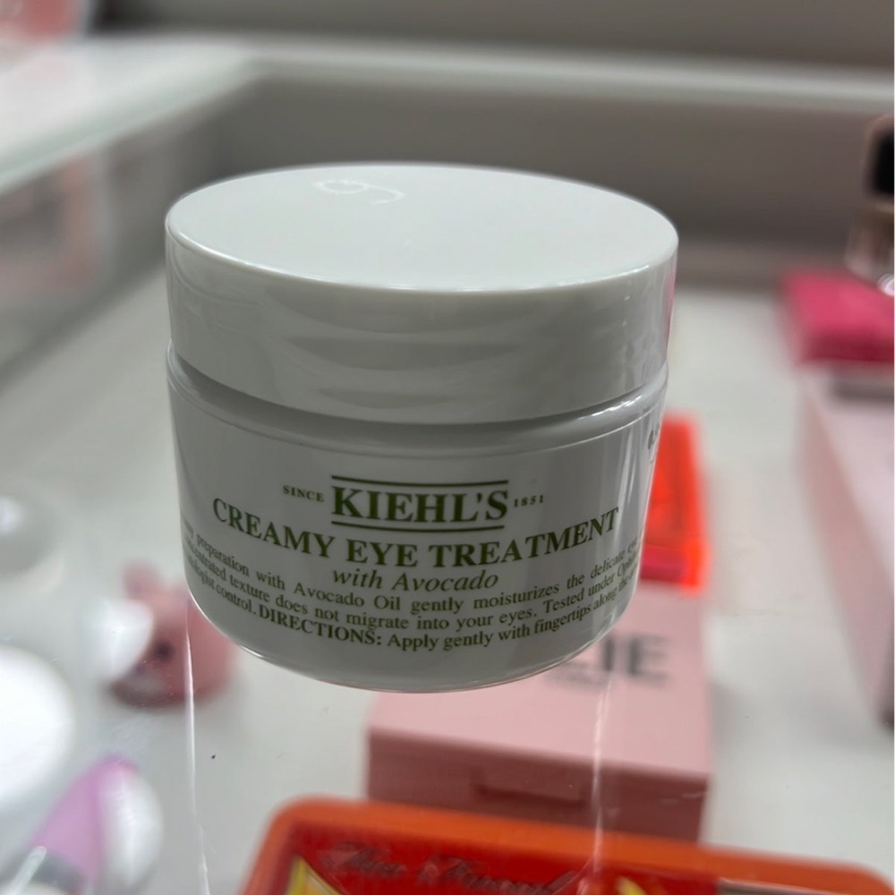 Kiehl’s creamy eye treatment avocado eye cream